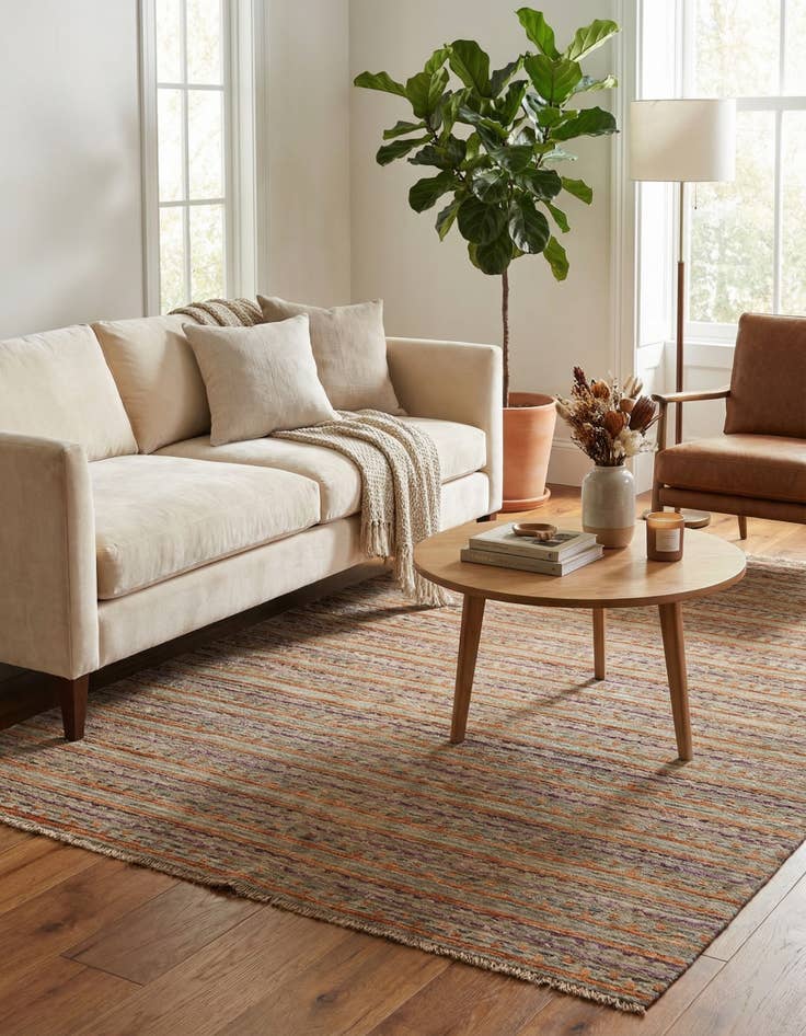 Detail image of 5' 10 x 8' 2  Hand Knotted Darya Wool Rug