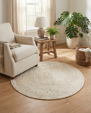  3' 3 x 3' 3  Hand Braided Jute Round Rug