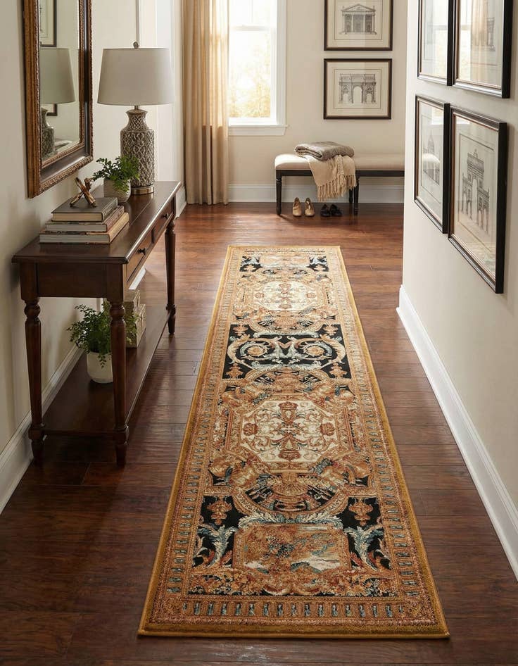 Detail image of 2' 7 x 10'  Washable Traditional Indoor / Outdoor Runner Rug