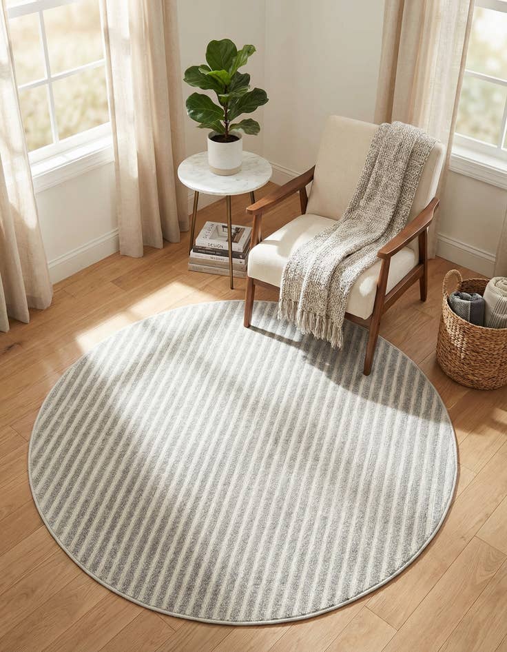 Detail image of  5' x 5'  Washable Sabrina Soto Indoor / Outdoor Round Rug