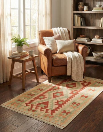 2' 7 x 4' 4 Hand Woven Kilim Waziri Wool Rug