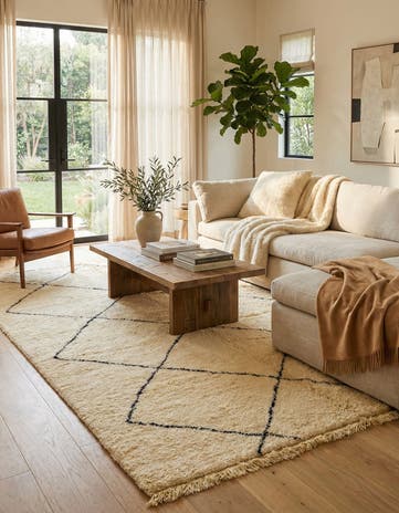 7' x 10' Hand Knotted Moroccan Wool Rug
