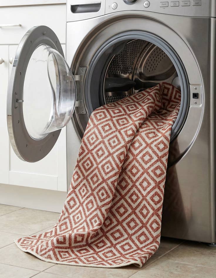 Detail image of 5' 3 x 8'  Washable Jill Zarin Costa Rica Indoor / Outdoor Oval Rug