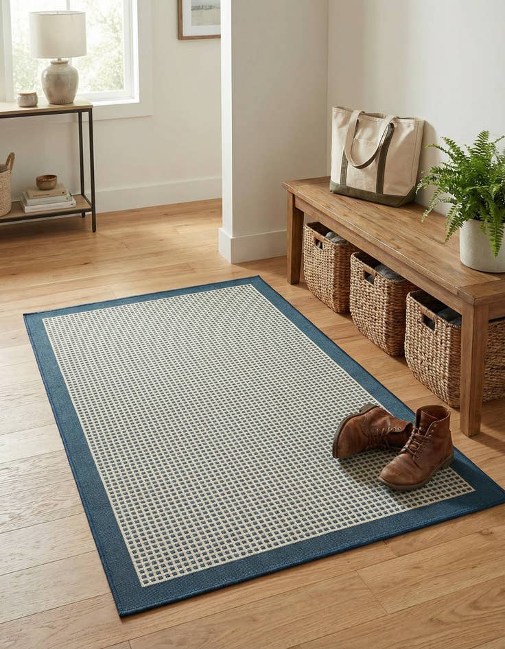 Detail image of 4' x 6'  Washable Border Indoor / Outdoor Rug