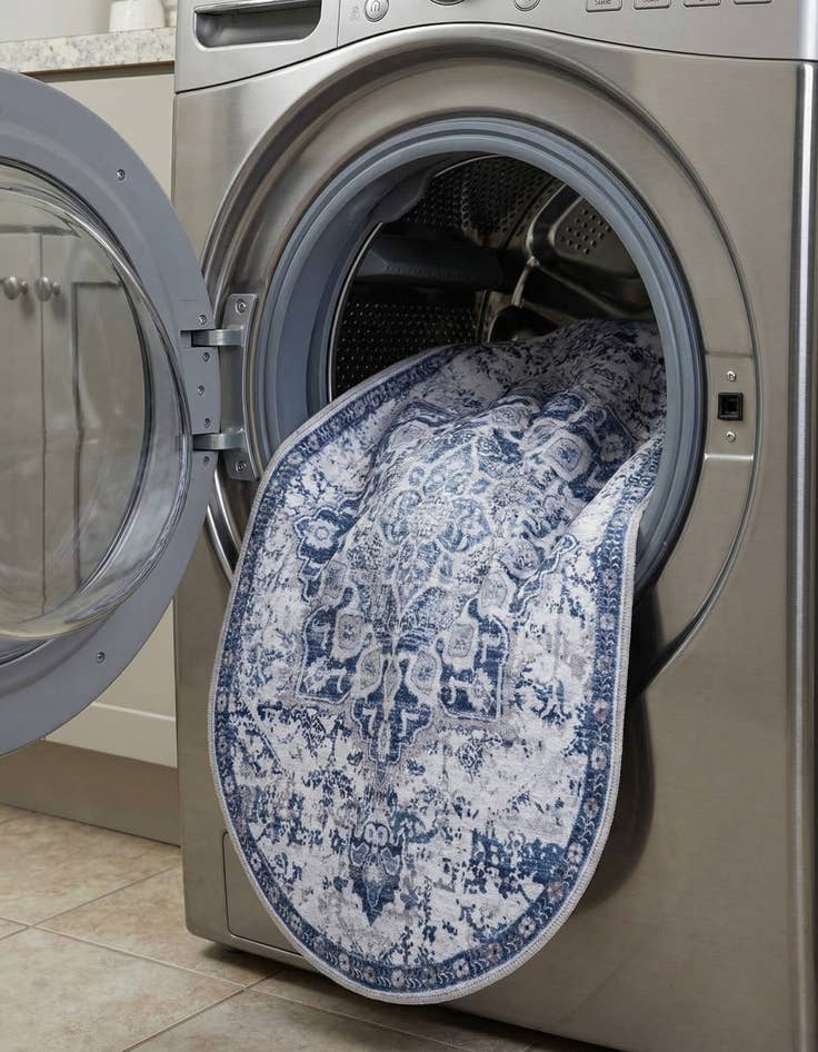 Detail image of 3' 3 x 5' 3  Washable Renaissance Oval Rug