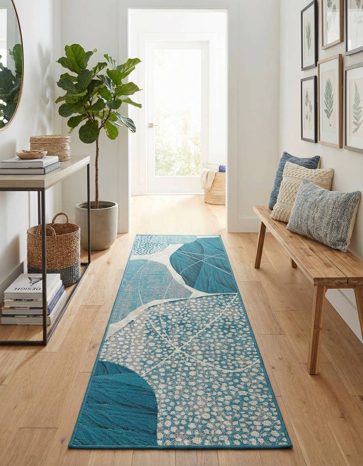 Detail image of 2' x 6' 1 Easy-Clean Modern Indoor / Outdoor Runner Rug