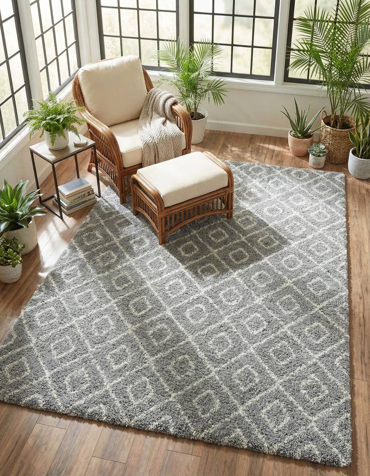 Detail image of  10' x 13' Lattice Shag Rug