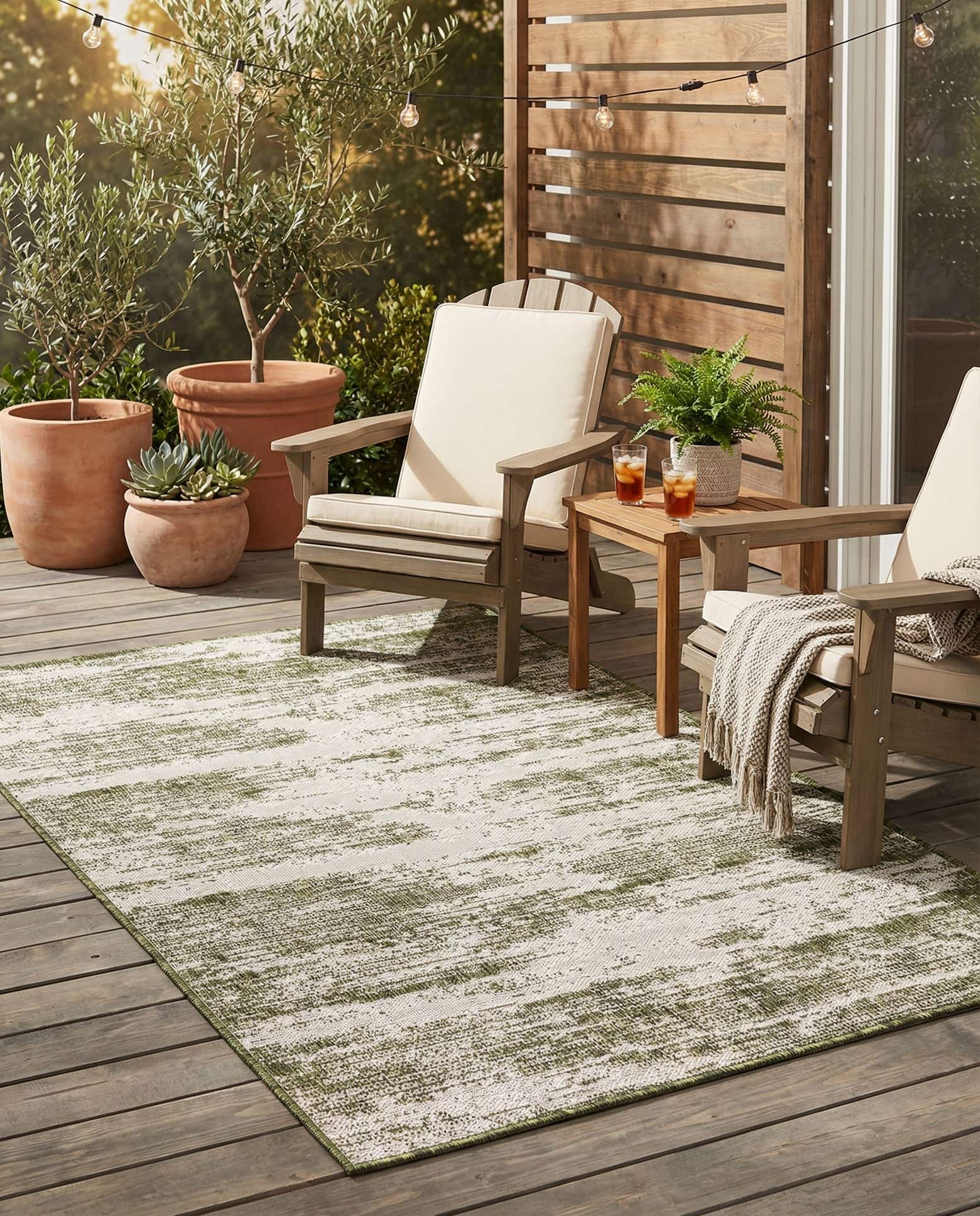 3' x 5' 3 Easy-Clean Modern Indoor / Outdoor Rug