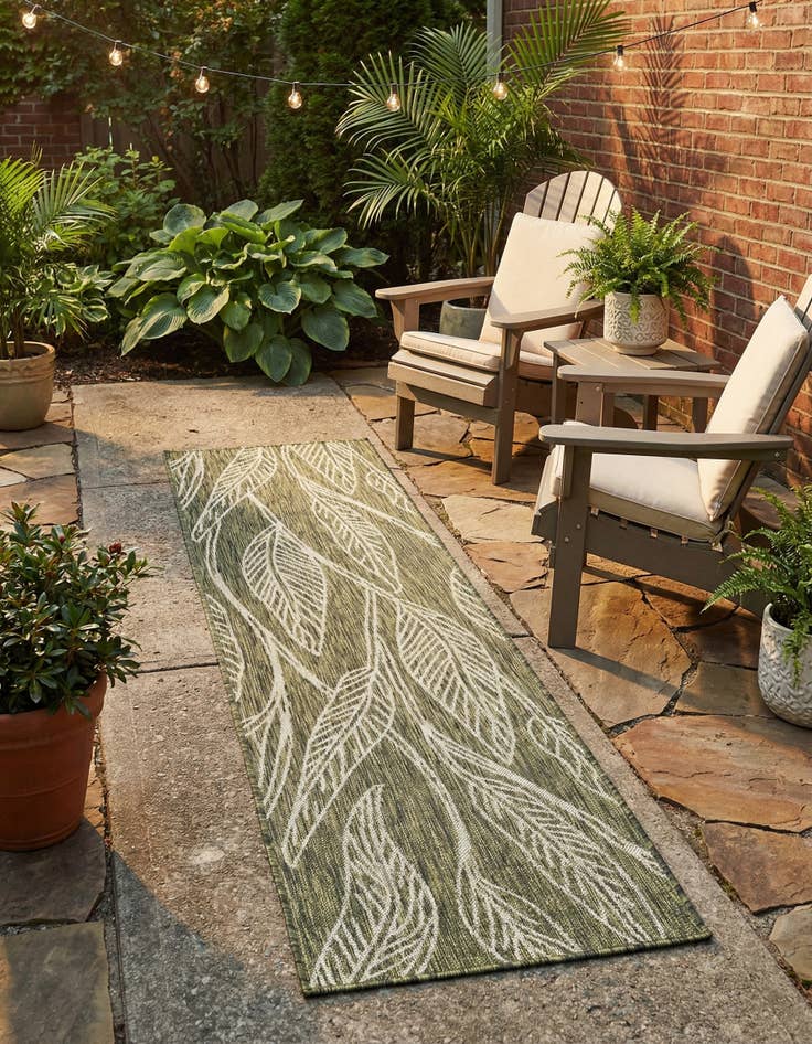 Detail image of 2' x 8' Easy-Clean Botanical Indoor / Outdoor Runner Rug