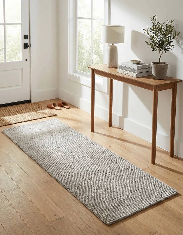 Detail image of 2' x 6' 1 WoolCraft Geometric Runner Rug