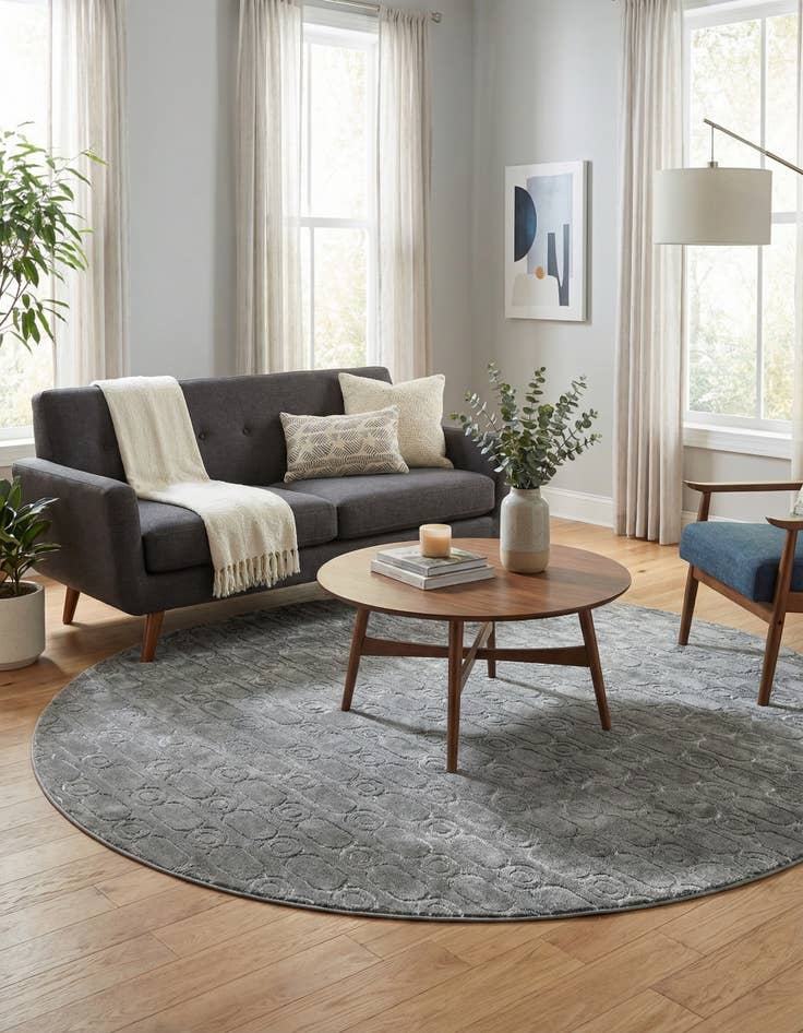 Detail image of 7' 10 x 7' 10 Vogue Geo Round Rug