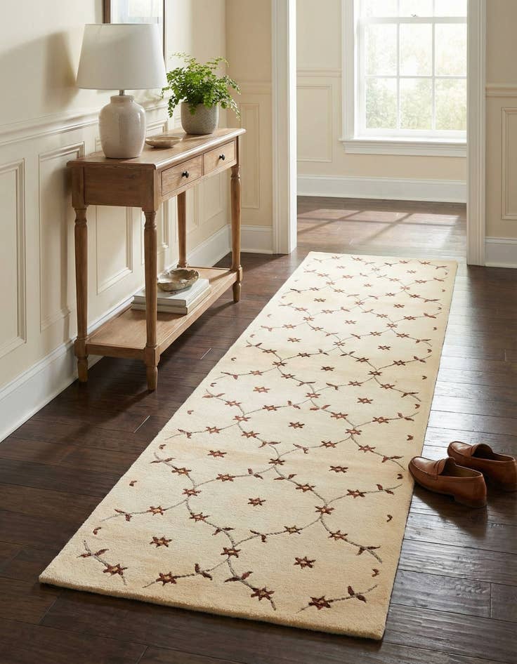 Detail image of 2' 9 x 10'  Hand Knotted Darya Wool Runner Rug