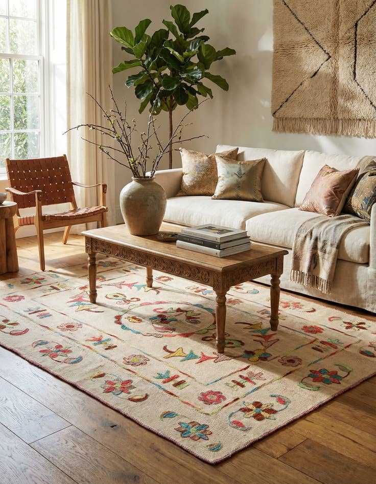 Detail image of 5' x 6' 10  Hand Woven Kilim Suzani Wool Rug