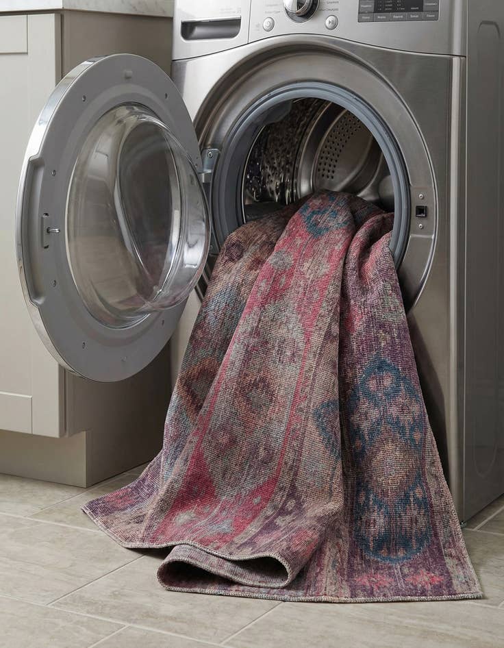 Detail image of 7' 3 x 7' 3  Washable Sisu Square Rug