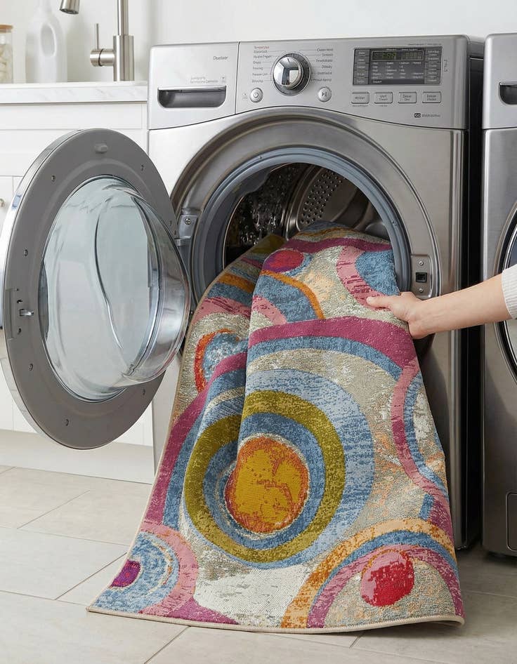 Detail image of  5' x 8'  Washable Modern Indoor / Outdoor Rug