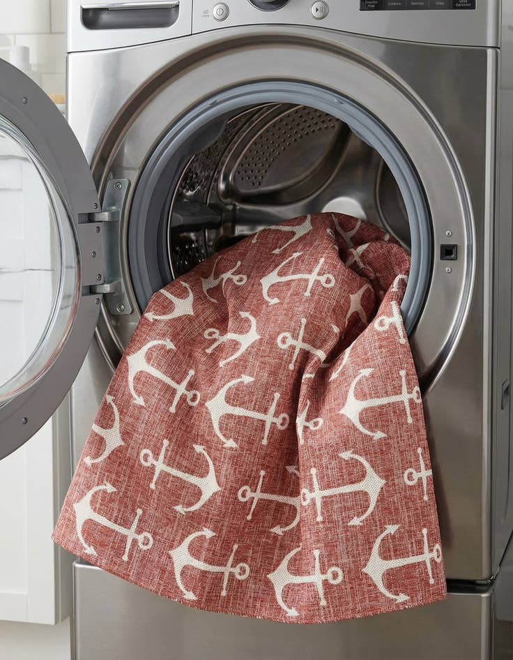 Detail image of 7' 10 x 7' 10  Washable Coastal Indoor / Outdoor Square Rug