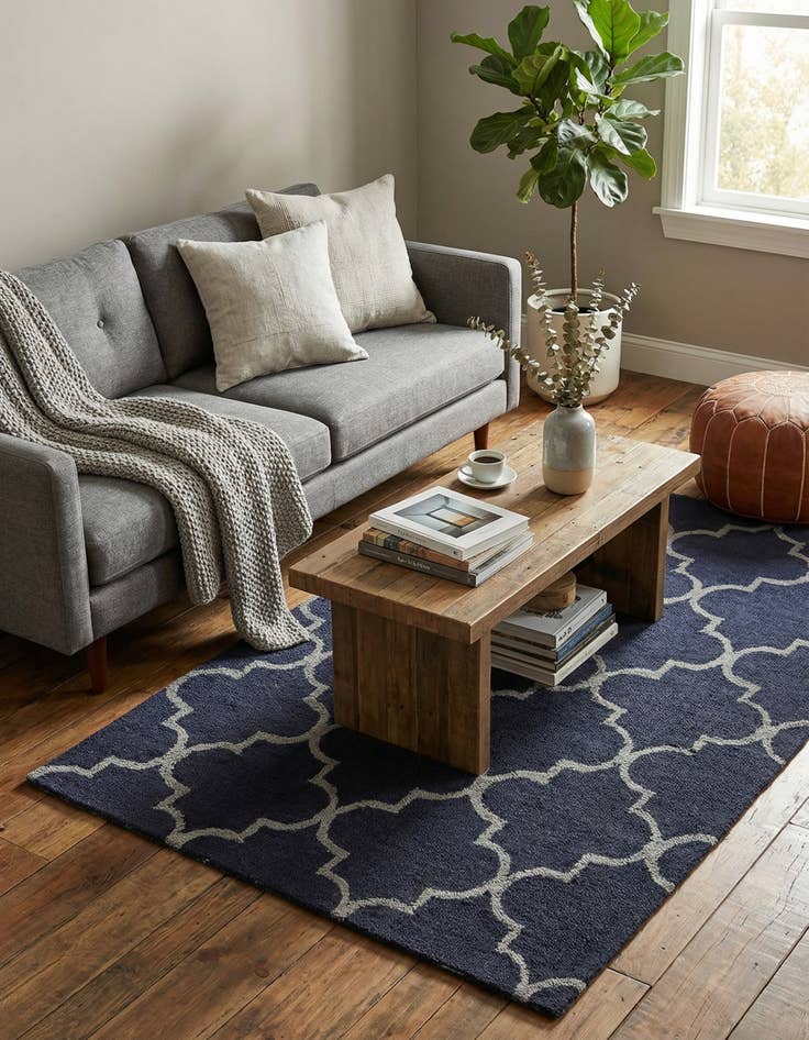 Detail image of 4' x 6' Luna Rug