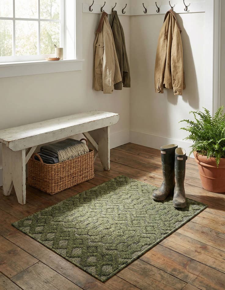 Detail image of 2' x 3'  Washable Trellis Textured Indoor / Outdoor Rug