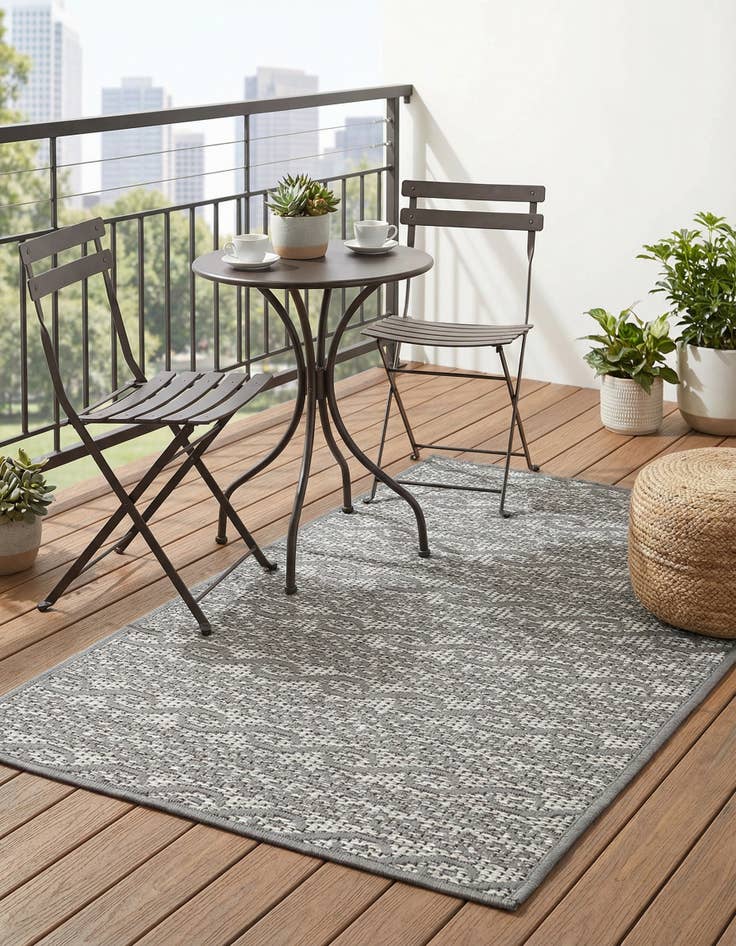 Detail image of  2' 2 x 3'  Washable Modern Indoor / Outdoor Rug