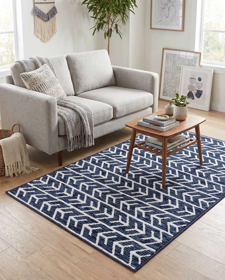 4' x 6' Easy-Clean Sabrina Soto Aston Indoor / Outdoor Rug