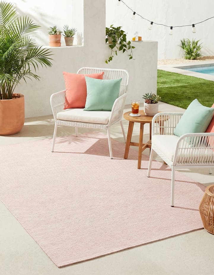5' 1 x 8' Easy-Clean Jill Zarin Palm Springs...