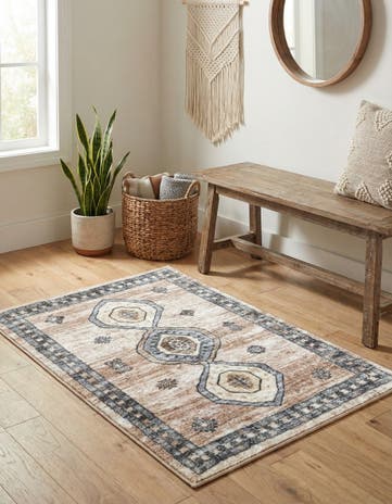 2' 2 x 3' Medina Rug