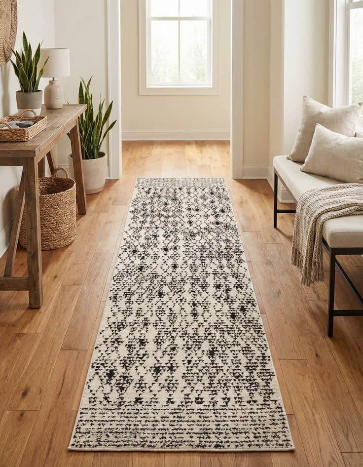 Detail image of  2' 7 x 10' Morocco Runner Rug