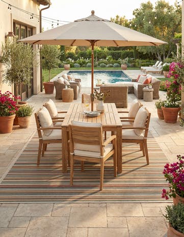 10' x 13' Easy-Clean Baja Indoor / Outdoor Rug