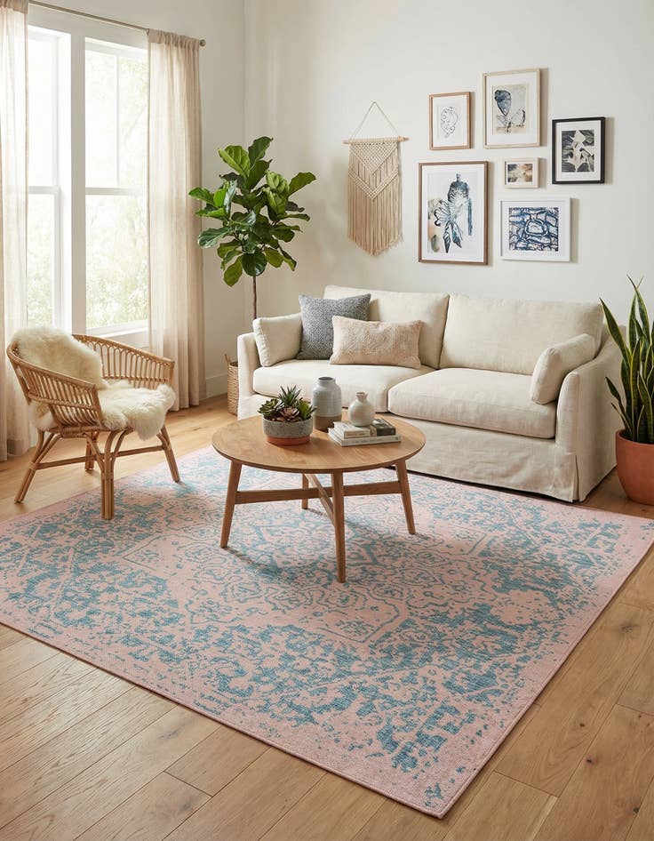 Detail image of 7' 10 x 7' 10  Washable Jill Zarin Dubai Indoor / Outdoor Square Rug