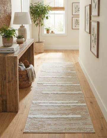 Ivory Abbey Runner Rug