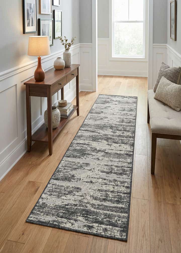 2' 7 x 10' Easy-Clean Modern Indoor / Outdoor Runner Rug
