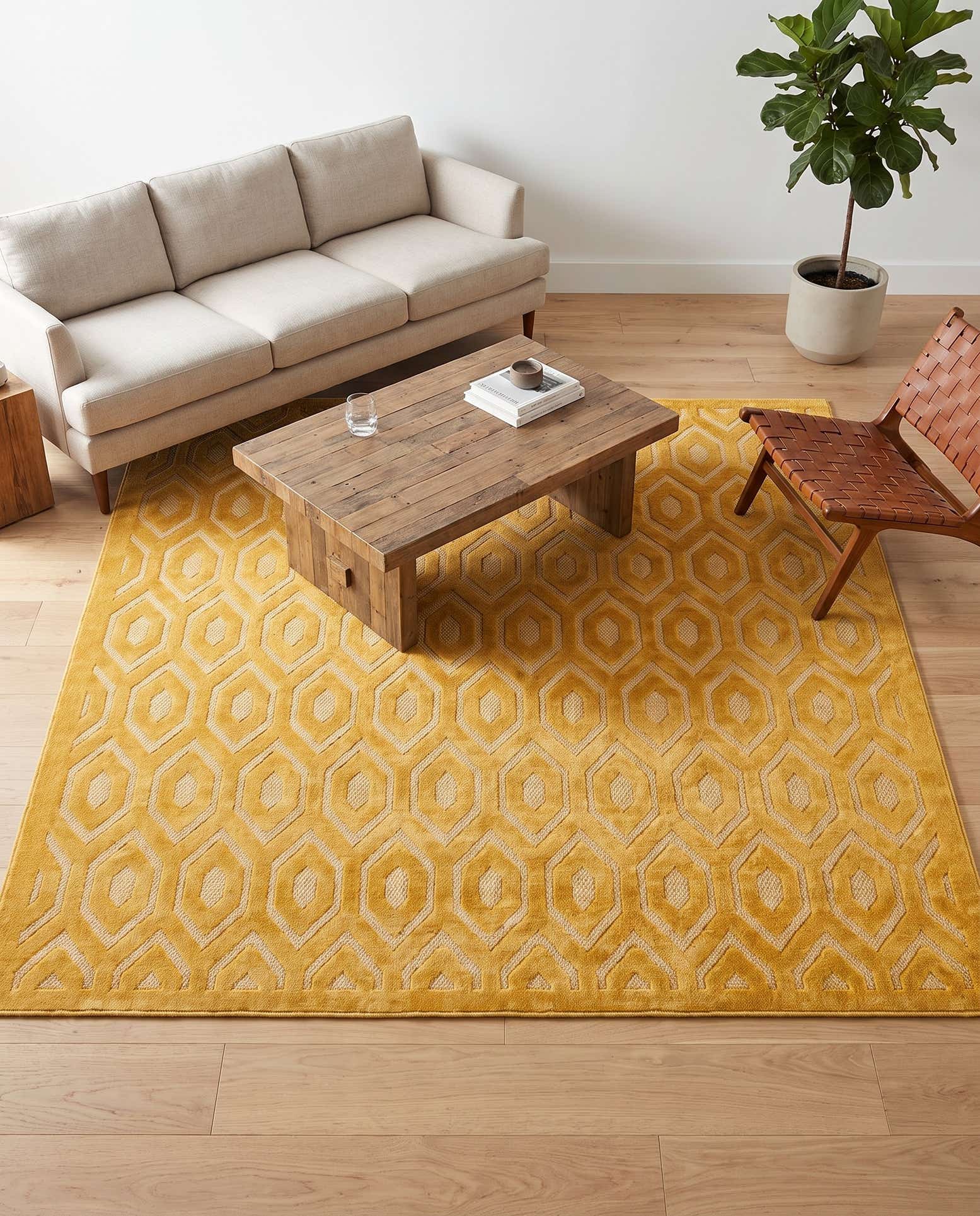 7' 10 x 7' 10 Easy-Clean Trellis Textured Indoor / Outdoor Square Rug