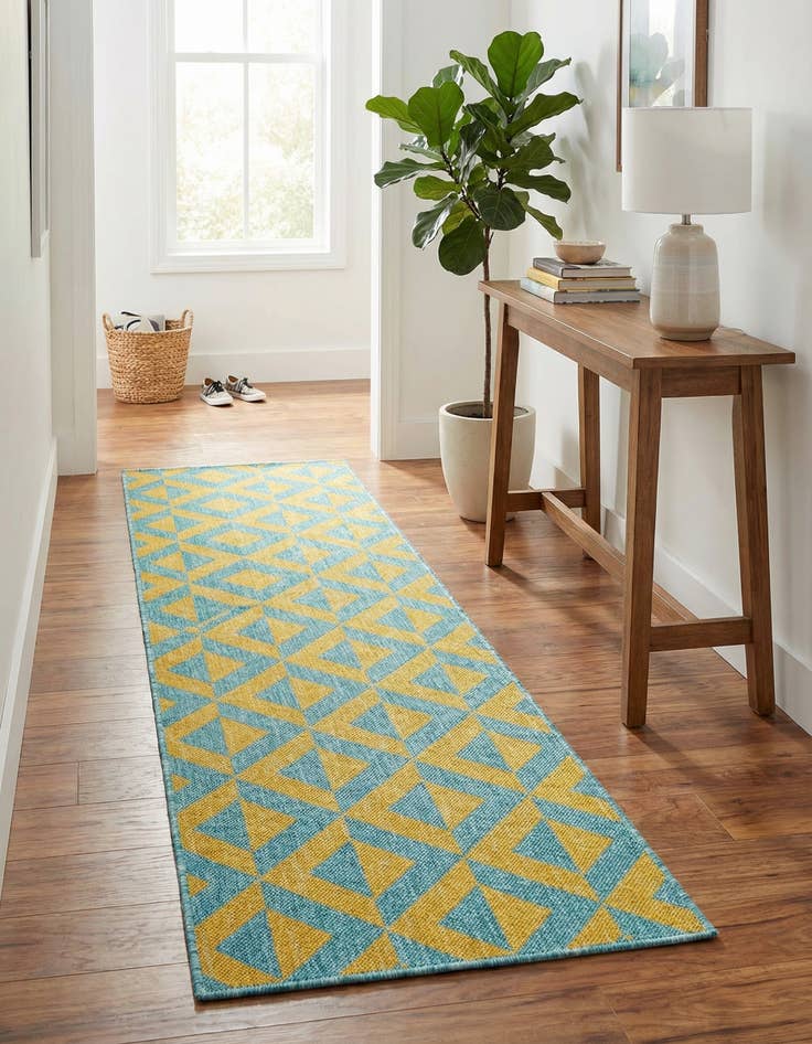Detail image of 2' x 8' Easy-Clean Jill Zarin Napa Indoor / Outdoor Runner Rug