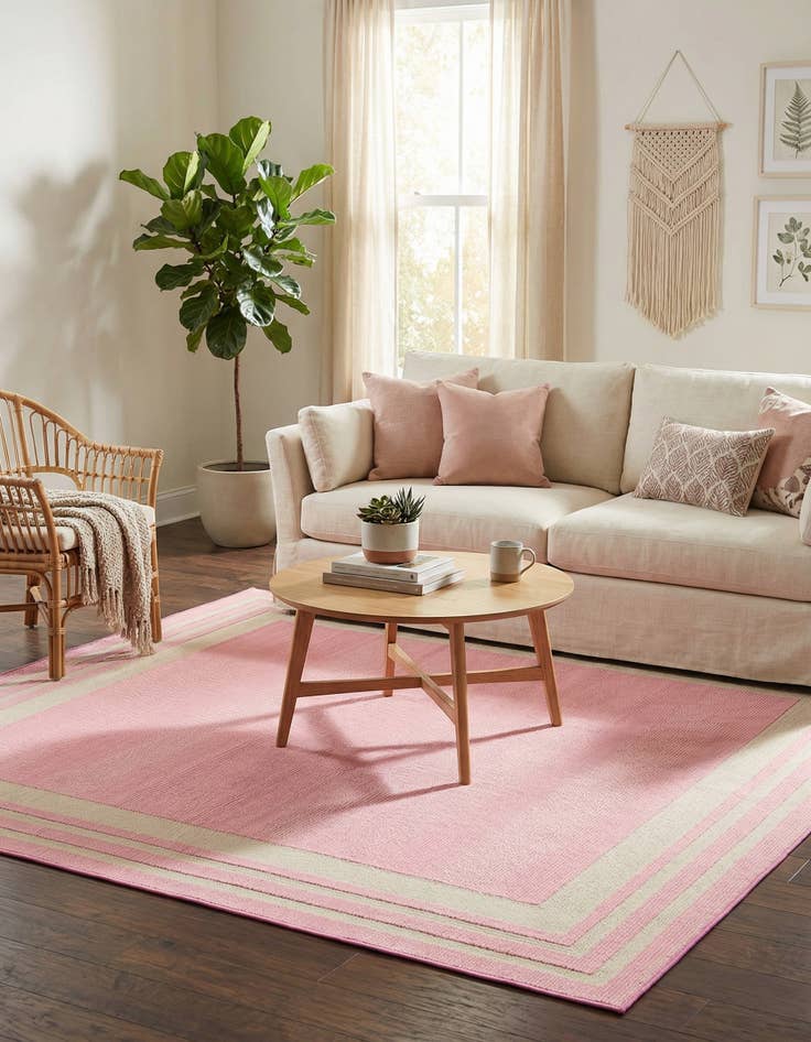 Detail image of 7' 10 x 7' 10  Washable Aruba Indoor / Outdoor Square Rug