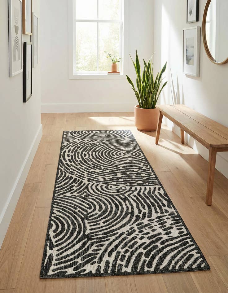 Detail image of 2' x 6' Easy-Clean Modern Indoor / Outdoor Runner Rug