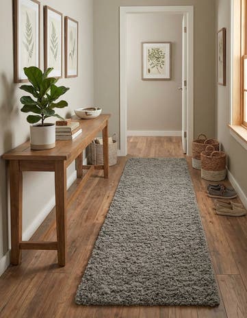 2' 7 x 13' Solid Shag Runner Rug