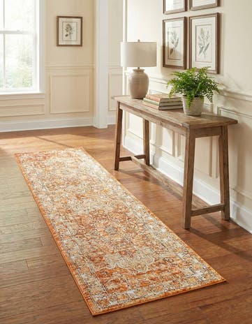 2' 7 x 10' Isabella Runner Rug