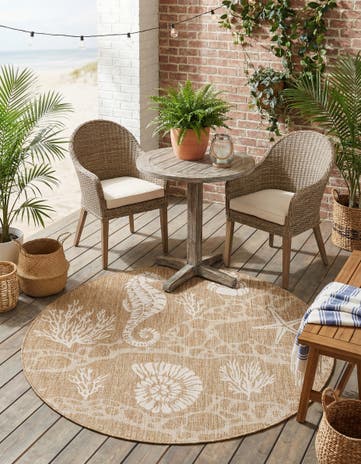 Taupe Easy-Clean Coastal Indoor / Outdoor Round Rug