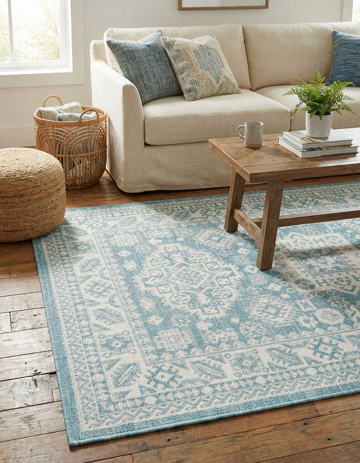 Detail image of 3' x 5' 3  Washable Aztec Indoor / Outdoor Rug