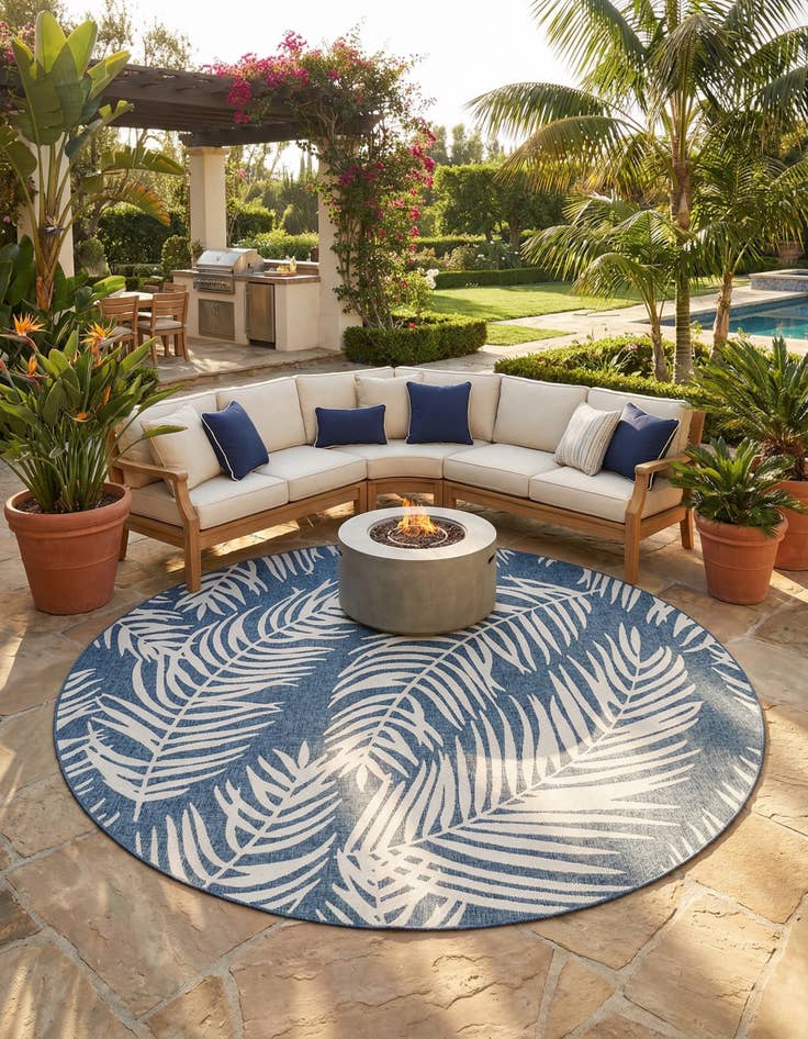 Detail image of 12' x 12'  Washable Botanical Indoor / Outdoor Round Rug