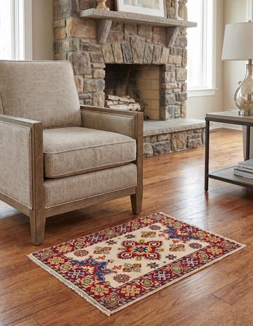 2' x 3' 1 Hand Knotted Kazak Rug