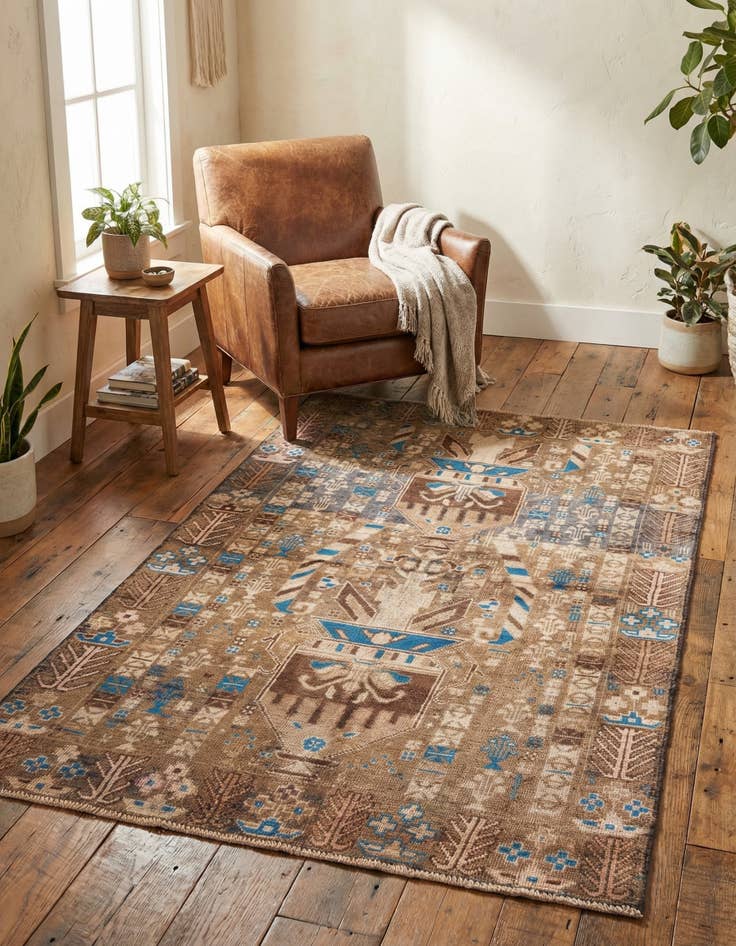 Detail image of 3' 7 x 6' 5  Hand Knotted Ultra Vintage Persian Wool Rug