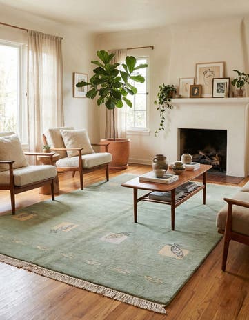 5' 9 x 7' 9 Hand Knotted Tibet Wool Rug