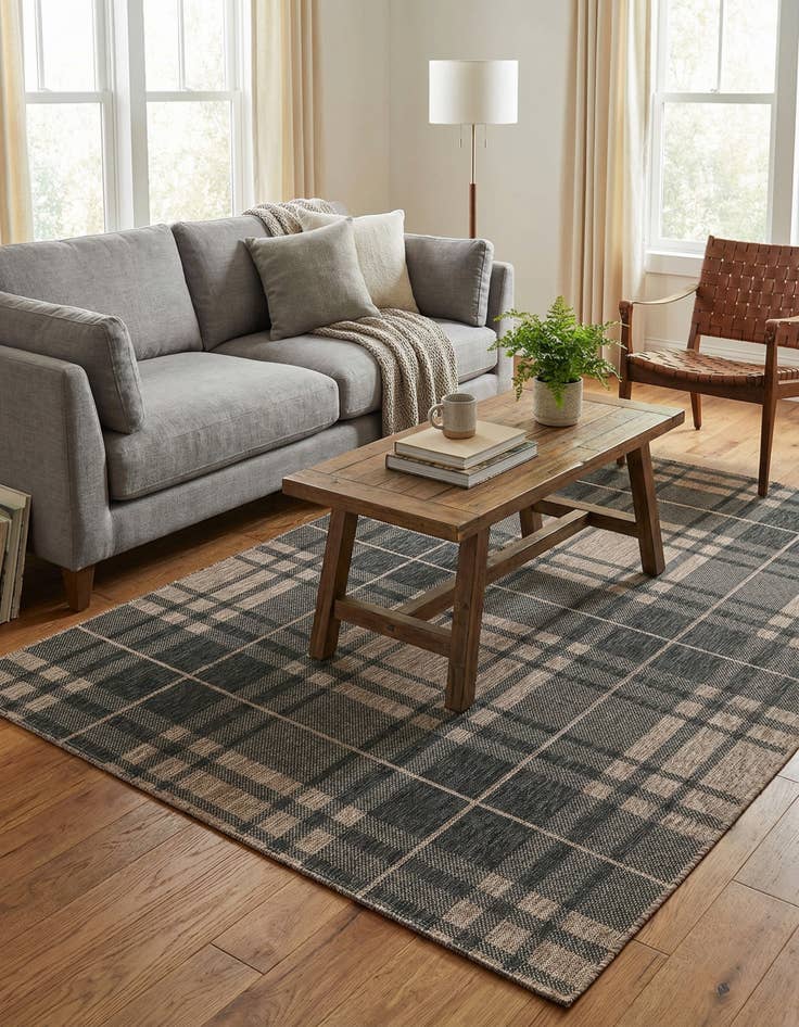 Detail image of 5' 3 x 8'  Washable Checkered Indoor / Outdoor Rug