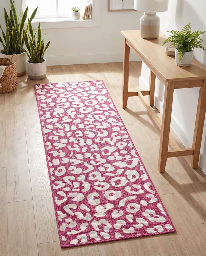 2' x 6' Easy-Clean Safari Indoor / Outdoor Runner Rug