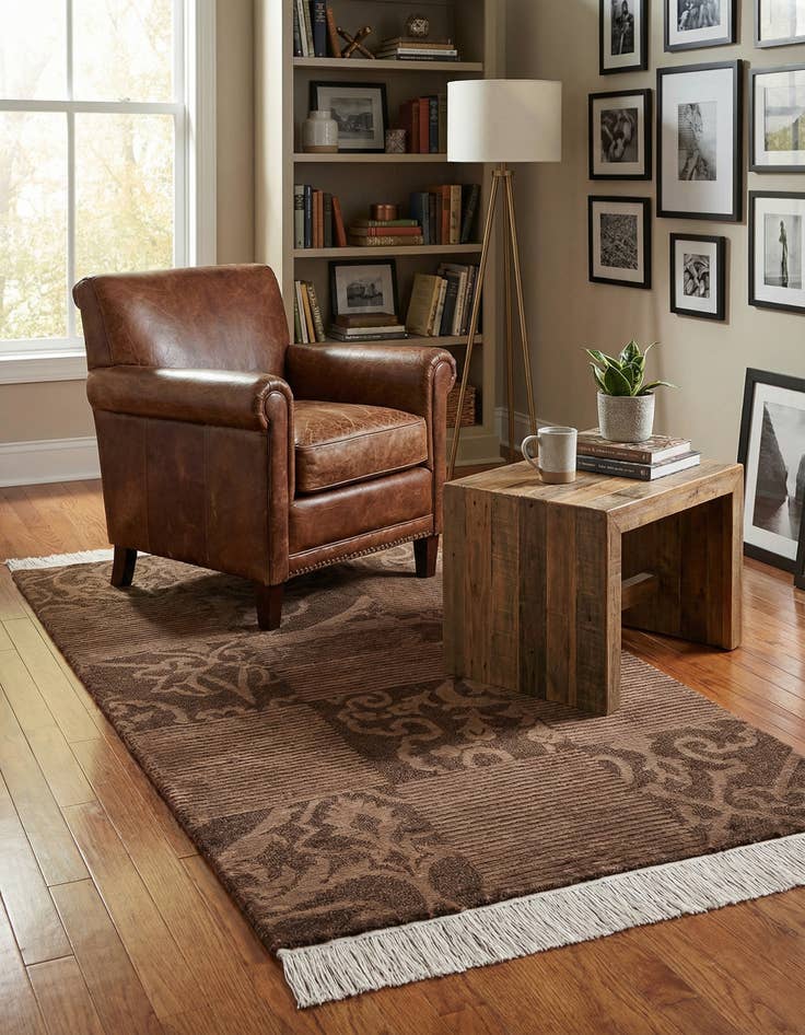 Detail image of  2' 7 x 5' 1  Hand Knotted Darya Wool Rug