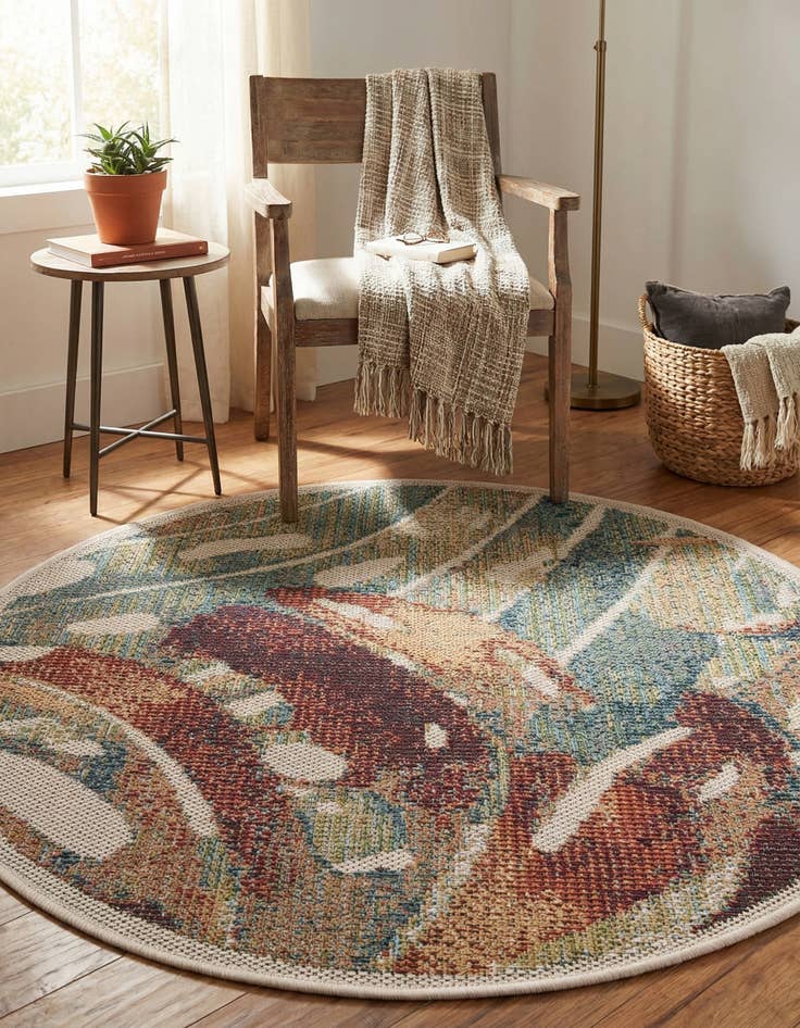 Detail image of  3' 3 x 3' 3  Washable Baja Indoor / Outdoor Round Rug