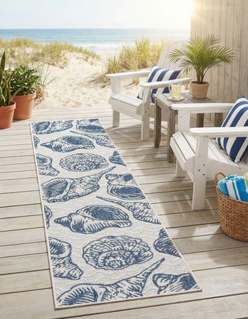 Ivory and Navy Blue Easy-Clean Coastal Indoor / Outdoor Runner Rug