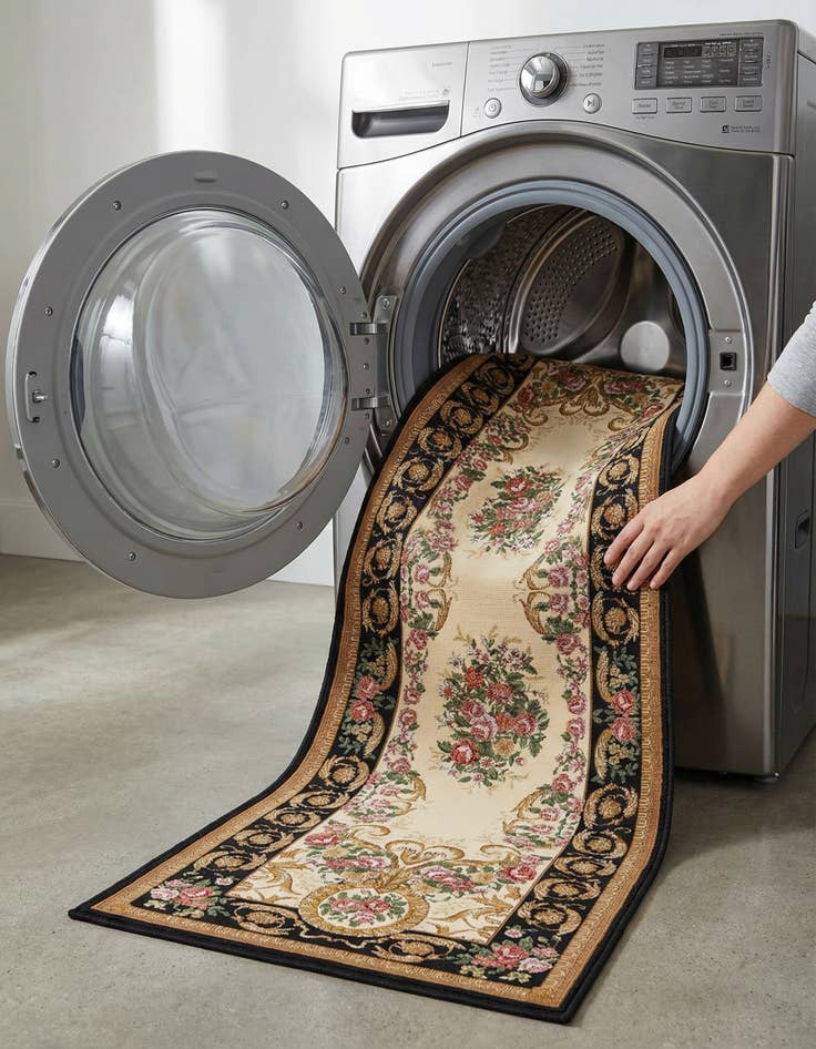 Detail image of 2' 7 x 12'  Washable Traditional Indoor / Outdoor Runner Rug