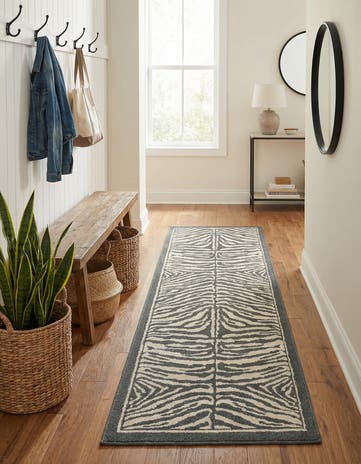 2' 7 x 10' Savannah Runner Rug